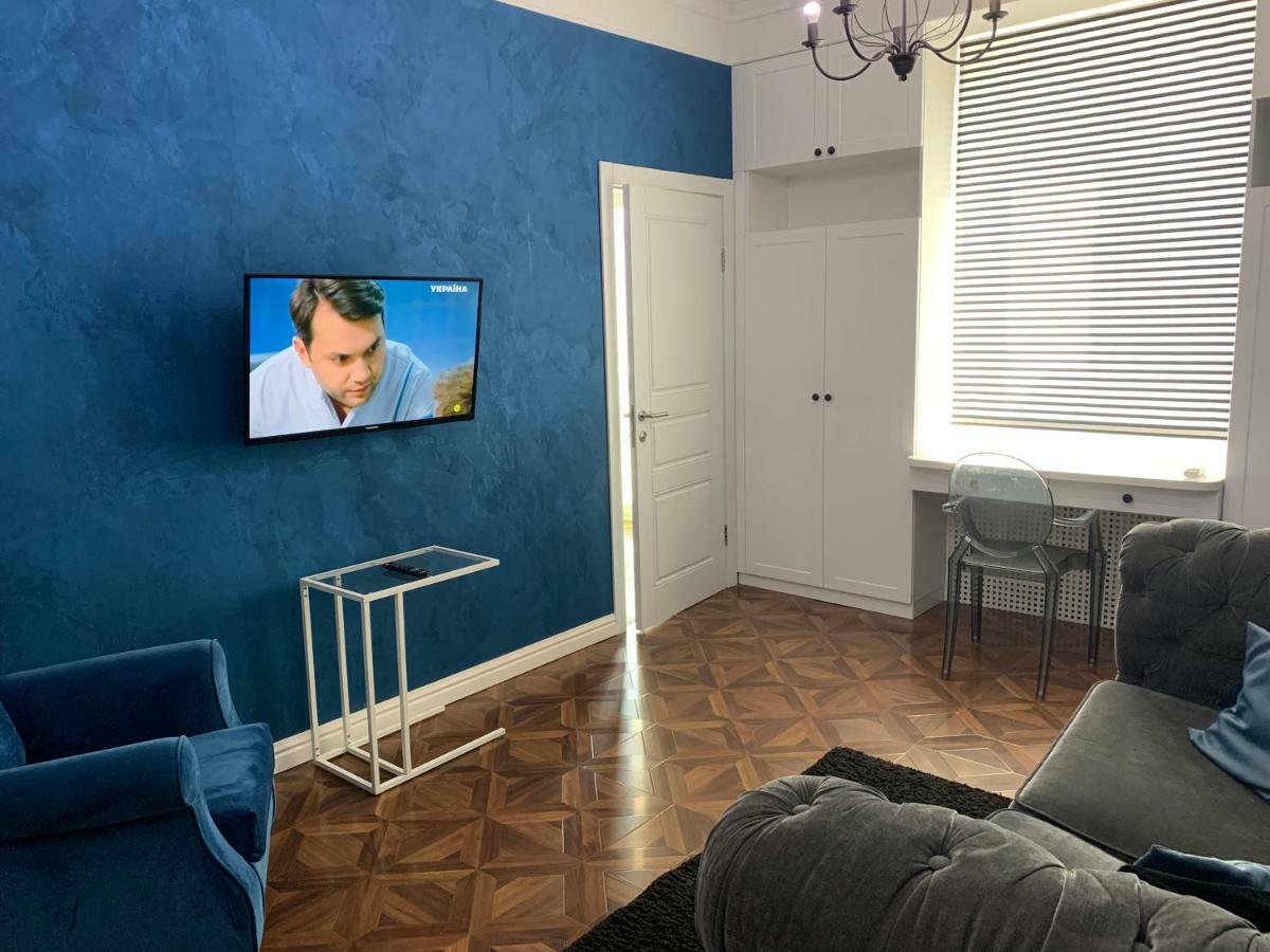 титова 12 Apartment Dnipro